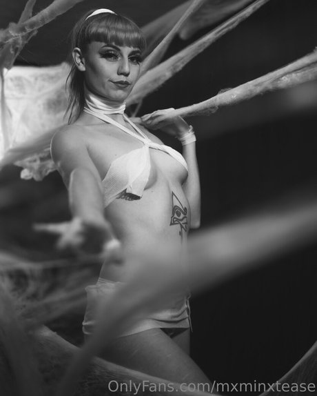 mxminxtease modelo hd foto