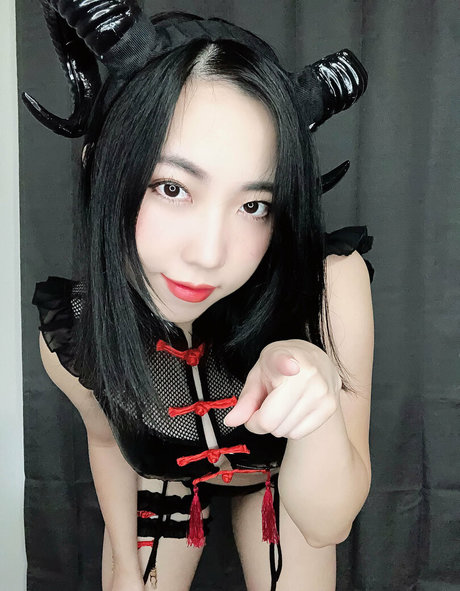 yooniefree estrella porno gratis fotos