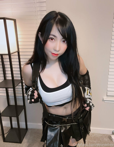 yooniefree actriz porno imágenes