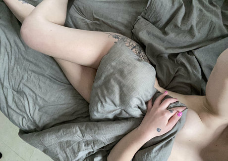 marieexo21 hermosa estrella fotos