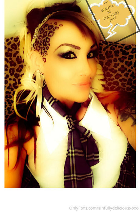 sinssexytattoosntitties estrella perfecta foto