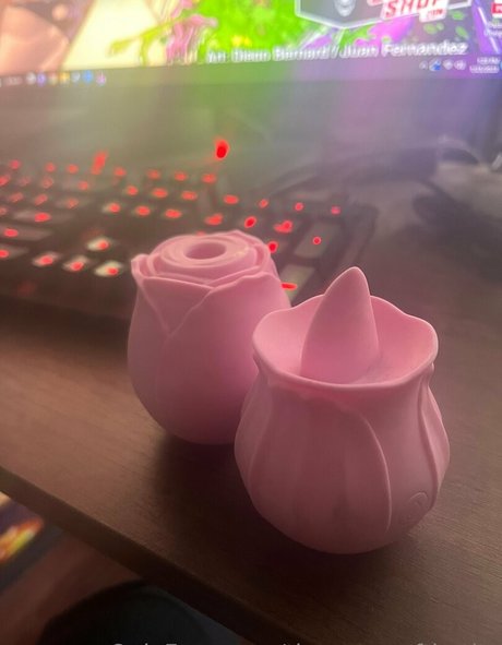 thepowerofthetits actriz desnuda archivo