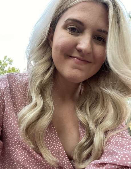 meggybunnyfree estrella hermosa archivo