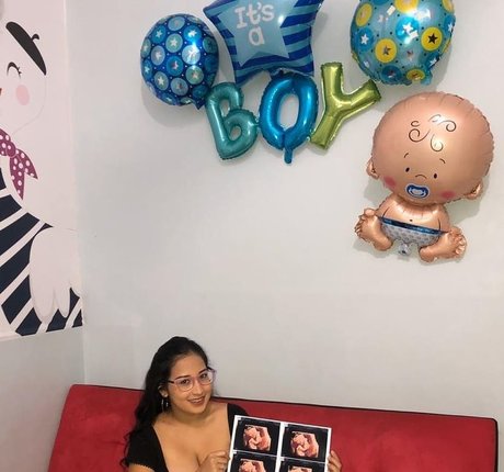 Karen Pinargote Torres modelo exclusivo foto