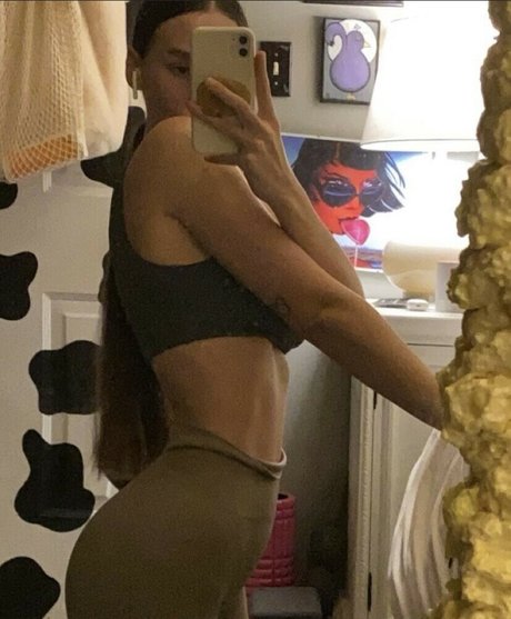 Ambzzie Ambzzzie modelo caliente foto