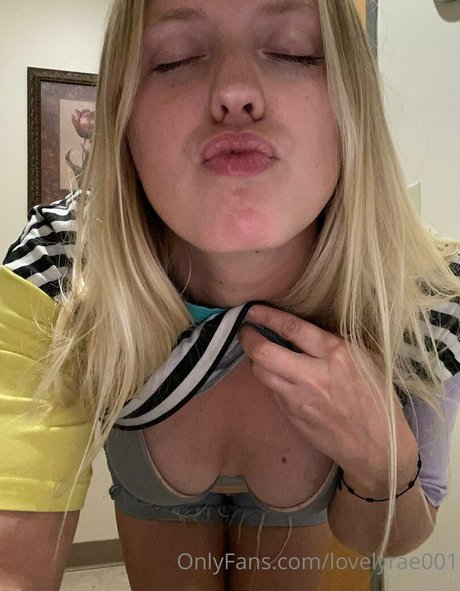 lovelyrae001 arte estrella porno foto