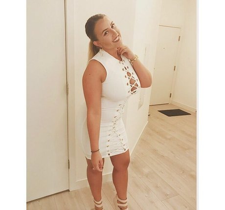 Lizzy Maguire modelo sexy archivo