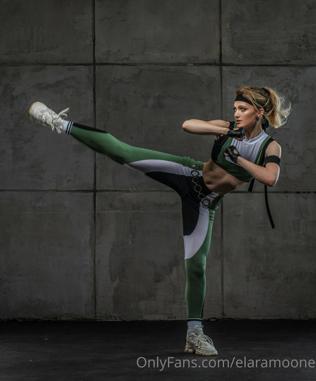 elaramoone estrella caliente galerías