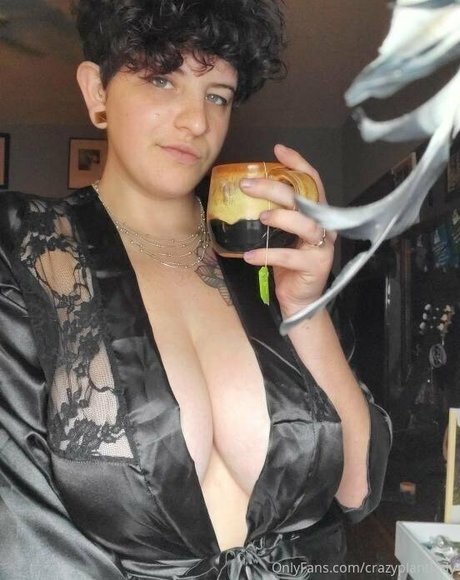 crazyplantlady modelo superior imágenes