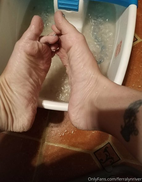 ferralynriver desnudos estrella galería