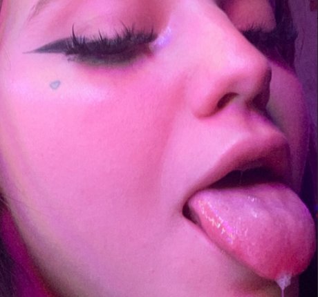 mooanna modelo pornografico foto