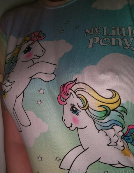 toniclust actriz de arte galería