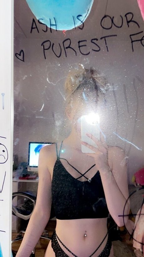 cutiepiesade modelo hermosa foto