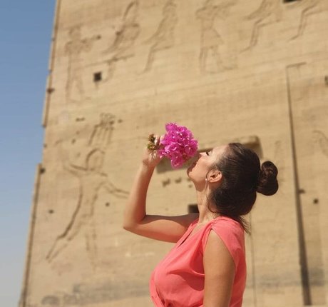 Lara Moreno estrella desnuda galerías