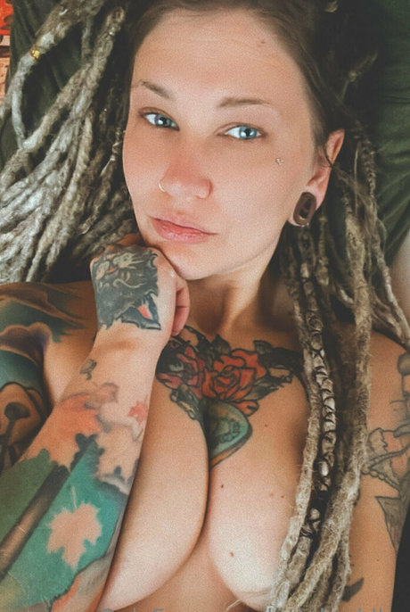 bittybuddha modelo de arte fotos