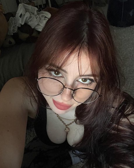 Liv Littlelivbug modelo porno archivo