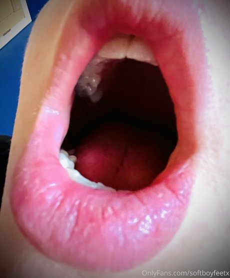 softboyfeetx estrella porno bonita fotos