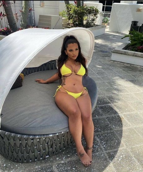 Bapricorn modelo hd imagen