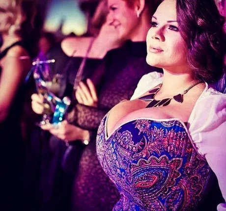 Maria Von Zarring modelo hermosa galerías