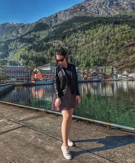 Gulia bonita actriz recopilación