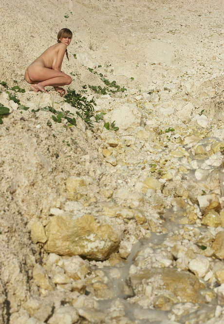 Svanhild actriz xxx foto