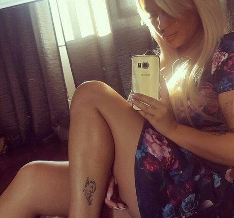 Marina Burnashova estrella imágenes