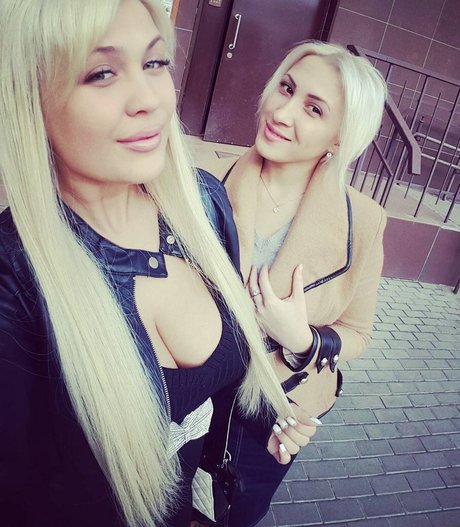 Marina Burnashova modelo superior imagen