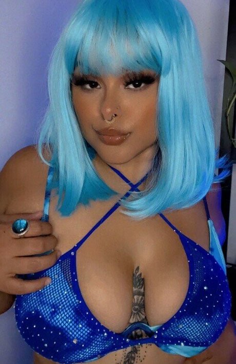 Fettupwitlex modelo sexy foto