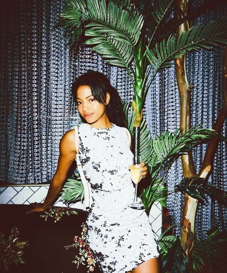 Camille Hyde actriz xxx imágenes