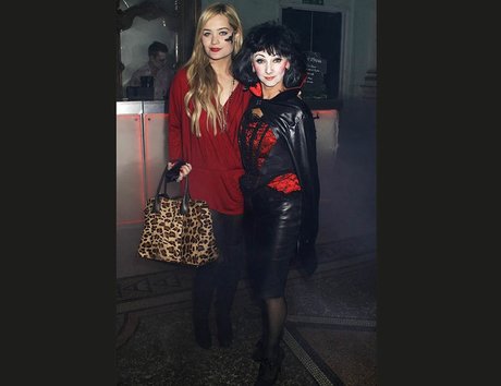 Debbie McGee actriz atractiva imágenes