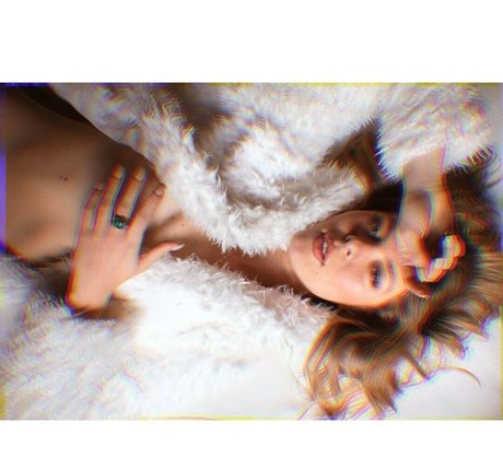 Bianca Dantas modelo sexual galería