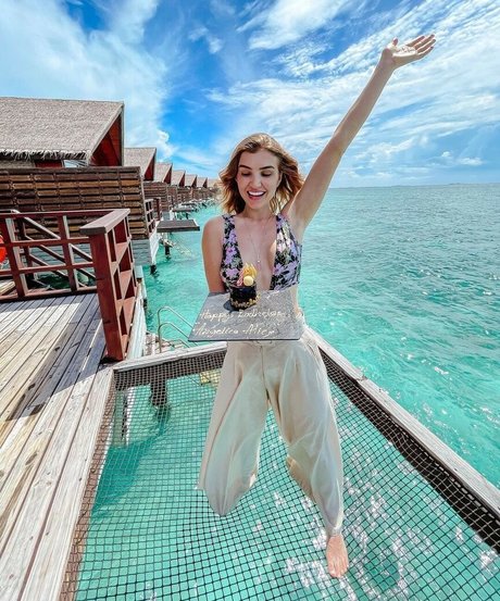 Angelica Kauer modelo de alta definición imagen