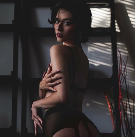 lencería negra onlyfans arriba agradable archivo