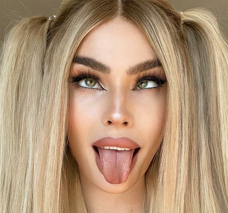 freyasha estrella porno adulto galerías