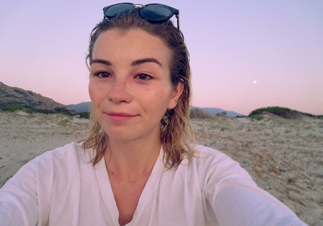 Emma littleTs modelo agradable archivo