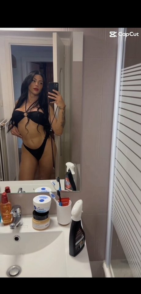 Alesandra Andrade estrella porno hermosa fotos