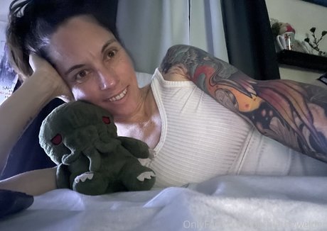 BarbieTheWelder modelo imagen