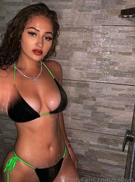 iuliavo estrella porno agradable foto