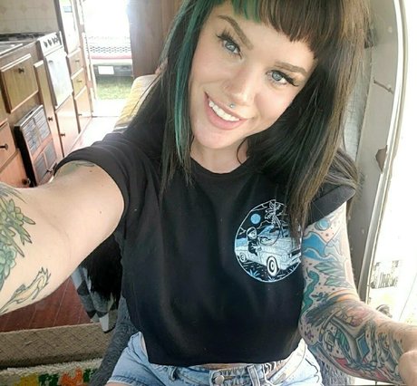 hookedondonyx estrella porno desnuda archivo