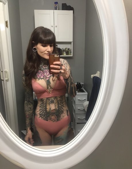 Letsgetforkedup hermosa actriz galería