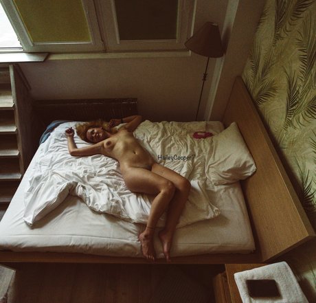 Hailey Cooper hermosa modelo archivo