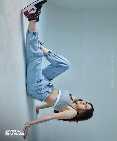 Felicia Carissa modelo desnuda fotos