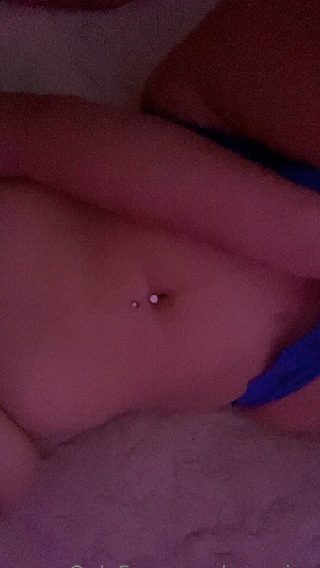 Pearl Niyada estrella porno adulto imágenes