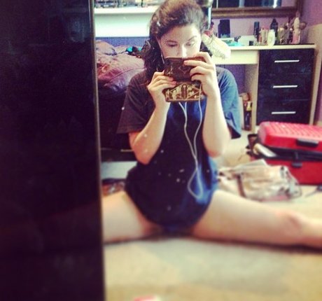 Rebecca Gilliland modelo de alta calidad galería