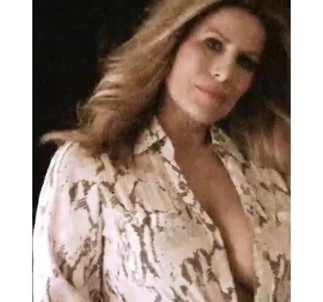 rubia británica onlyfans alta calidad superior galería