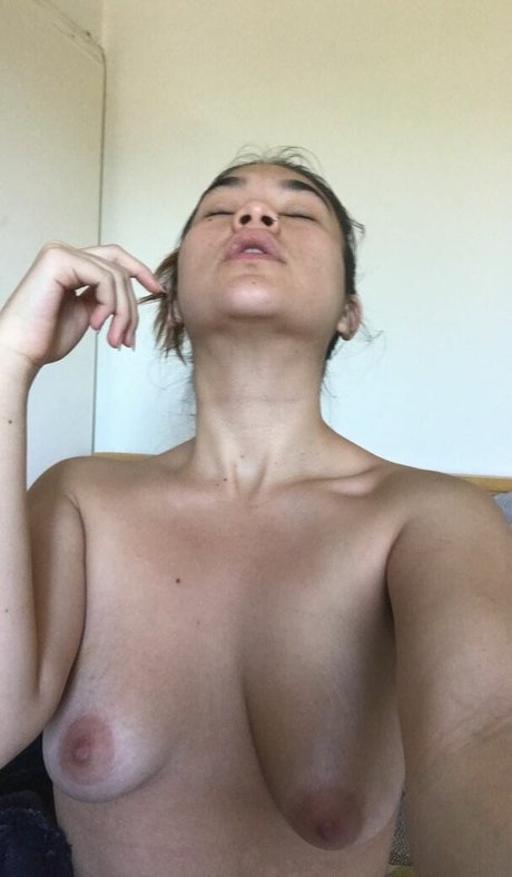 Sofia Addotta modelo libre galería