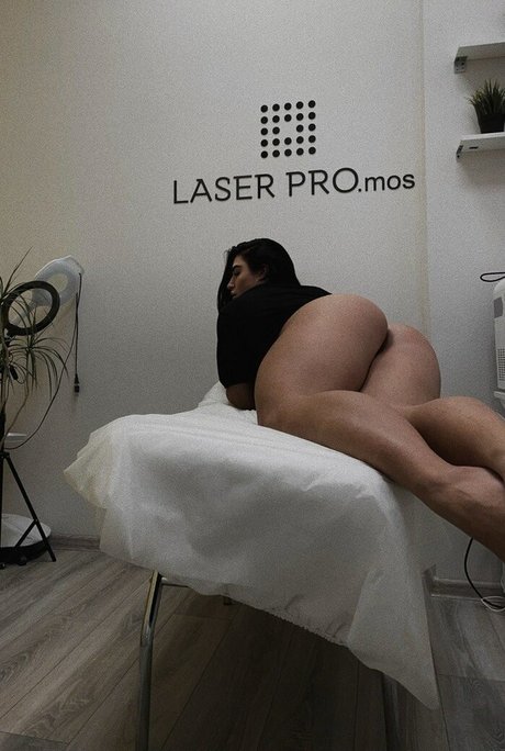 Daria Shuer estrella porno caliente galería