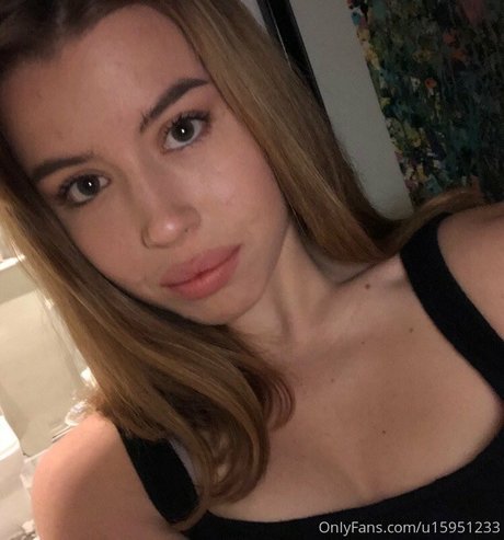 Luna Loovee estrella foto