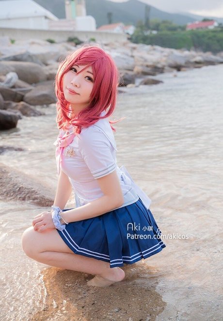 Akicoser arte modelo fotos