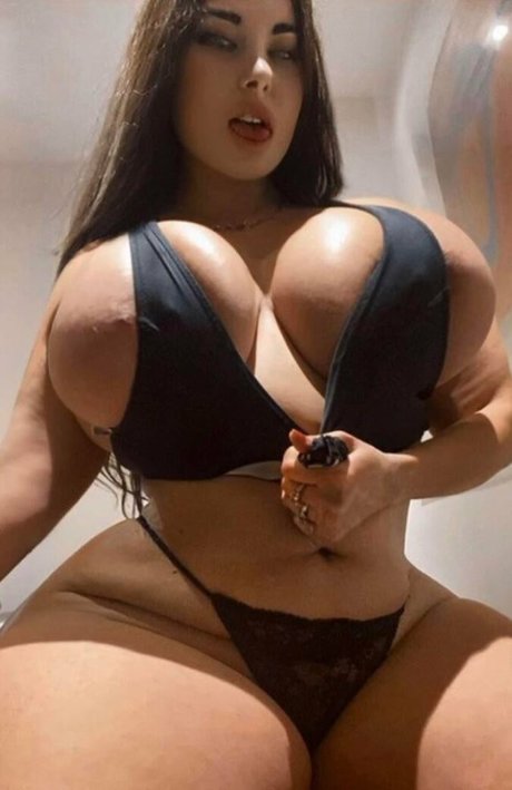 Linda Adams actriz de desnudos galerías